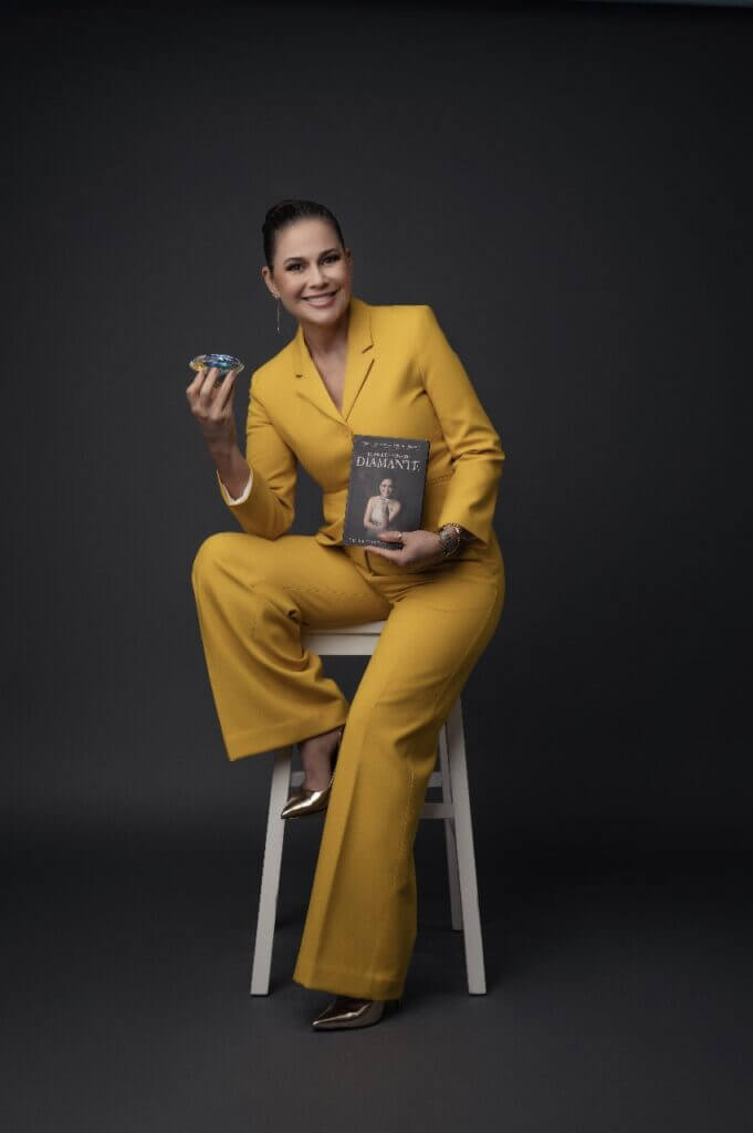 Dra. Mileidy como escritora